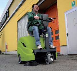 Подметальная машина Gansow 712 Rider ST