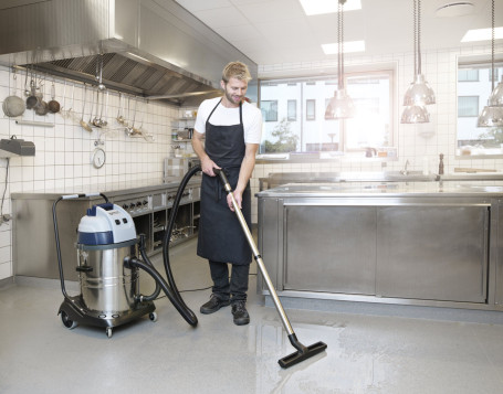 Пылесос Nilfisk VL100-75 CN GO