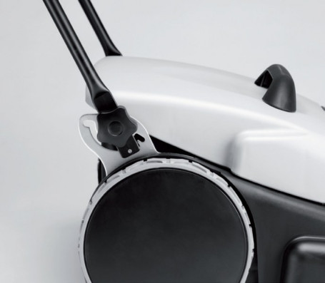 Подметальная машина Nilfisk SM 800