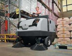 Подметальная машина Nilfisk SR 1450 B