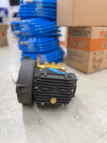 Насос высокого давления Comet RWS 3535S (240бар, 14л/мин, датчики, регулятор, манометр) (6518110200)