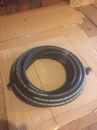 Рукав высокого давления 2SN8; 22х1.5г-22х1.5г; 25м