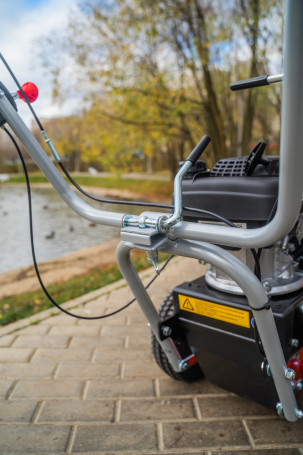 Подметальная машина Limpar 78 Honda