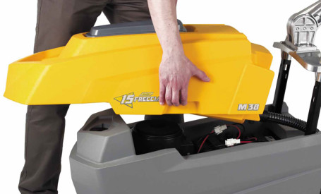 Поломоечная машина Ghibli Freccia 15 SM 38 BC (25Ач, GEL)