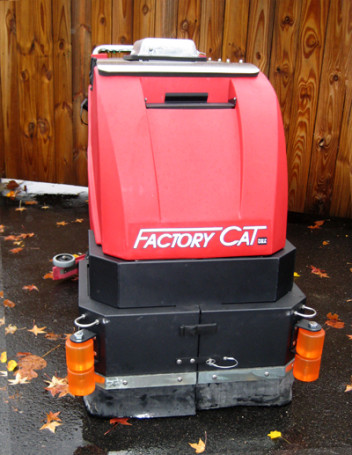 Поломоечная машина Factory Cat Magnum 30D