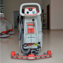 Поломоечная машина Bennett Smart S510bt (80 Ач, Li)