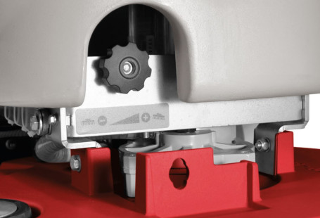 Поломоечная машина Comac Agila 50/50 BT