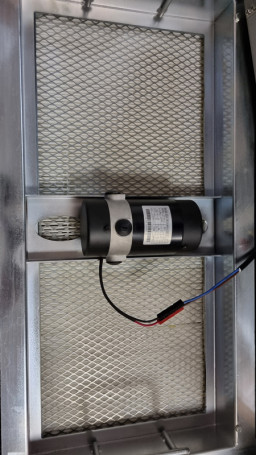 Подметальна машина Bennett Tornado 700bd (226Ач, Gel)