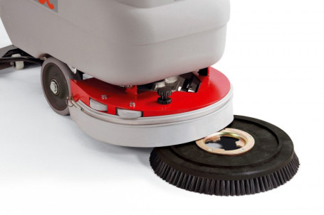 Поломоечная машина Comac Abila 17 E