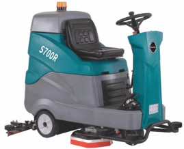 Поломоечная машина VinnerMyer S700R L150 (150Ач, Li)