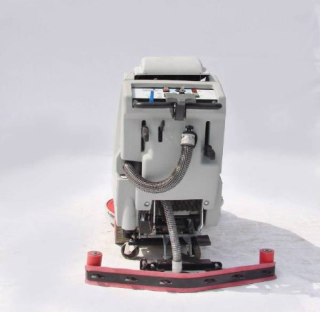 Поломоечная машина Comac Media 32 E