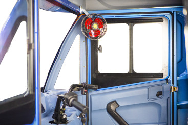 Трицикл электрический Rutrike КАРГО Кабина обогрев 1500 (зеленый)