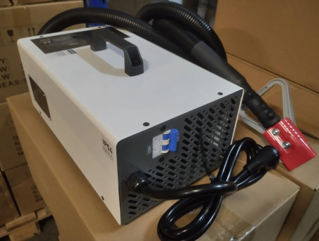 Зарядное устройство EVEREST Energy LFP-2480 (24В, 80А, для LiFePO4) (LFP-24V 80A)