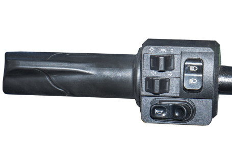 Трицикл электрический Rutrike КАРГО Кабина Универсал 1500 (серый)