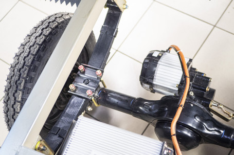 Трицикл электрический Rutrike КАРГО Кабина Универсал 1500 (серый)