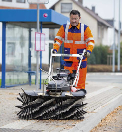 Подметально-уборочная машина Tielbuerger TK58 Professional HYDRO (Япония)