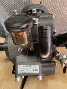 Мембранный насос Comet APS 71 (50 бар, 67.2 л/мин, ВОМ 1&quot;⅜x2)