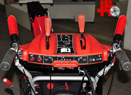 Снегоуборщик бензиновый AL-KO SnowLine 760 TE