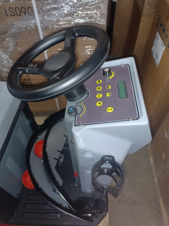 Поломоечная машина KRUGER K7R/560 (80Ач, Li-ion)